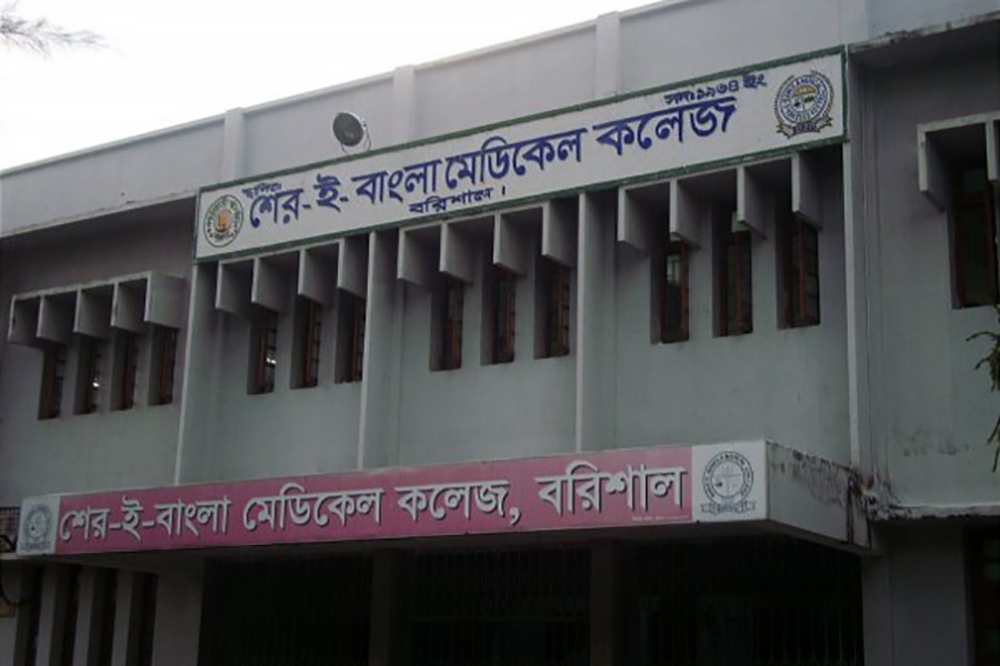 ‘Wrong treatment’ kills minor in Barishal