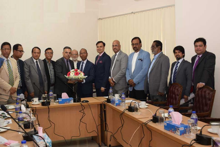 Call to improve investment atmosphere for attracting foreign investors