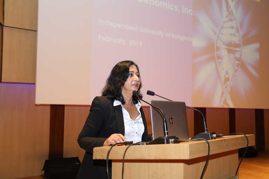 Dr. Nazneen Aziz, CEO of Variant Genomics, USA, speaking at a seminar held at IUB