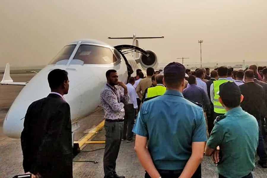 Obaidul Quader reaches Singapore