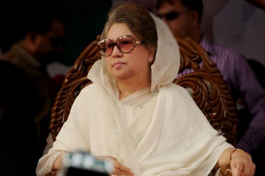 Khaleda Zia to be taken to BSMMU soon: Home minister