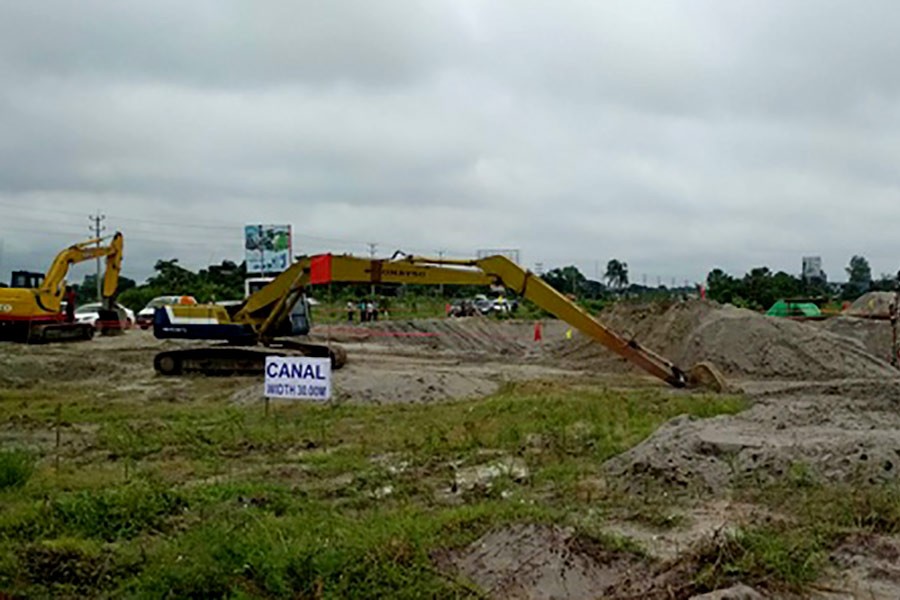 Purbachal to be liveable by December, minister hopes