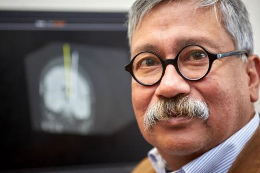 Bangladeshi professor wins Britain's highest neurosurgery award