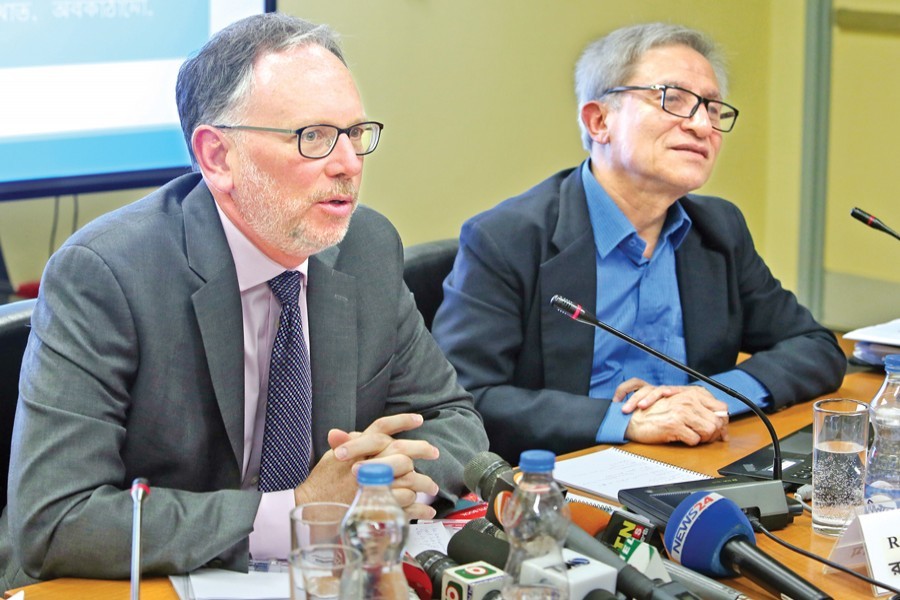 World Bank Acting Country Director Robert J. Saum presenting Bangladesh Development Update 2019 in the city on Thursday — FE photo