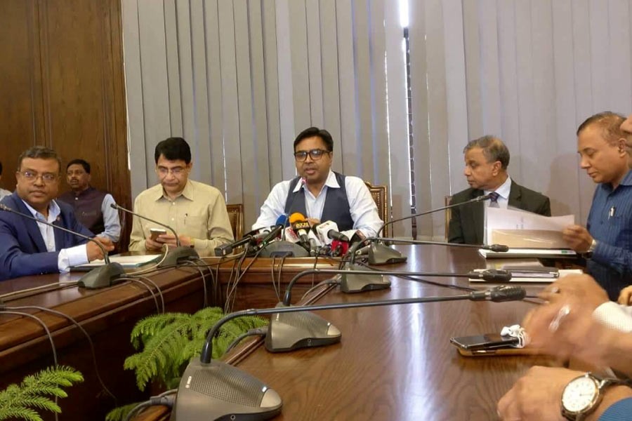 Buses in Dhaka to run on 22 routes under 6 companies