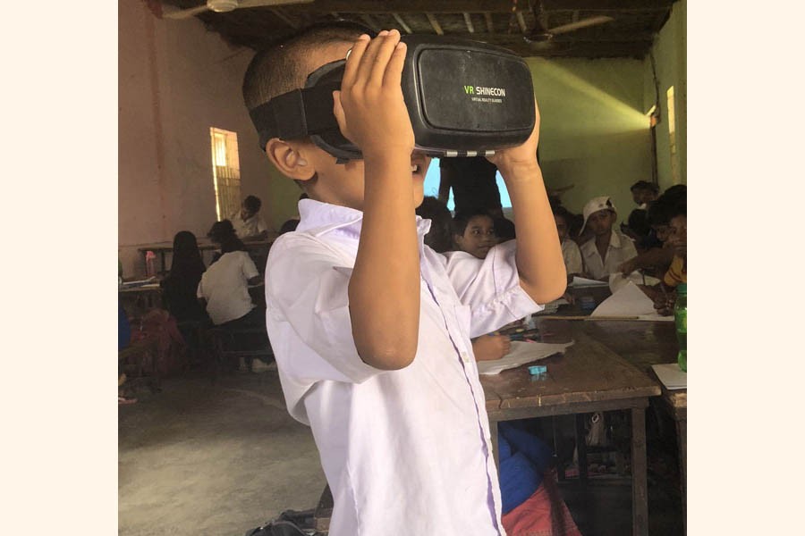 A school student using the VR tool to see educational content