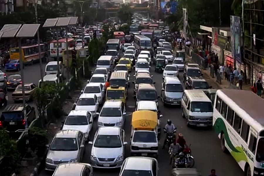 DMP files 6024 cases Monday for violating traffic rules