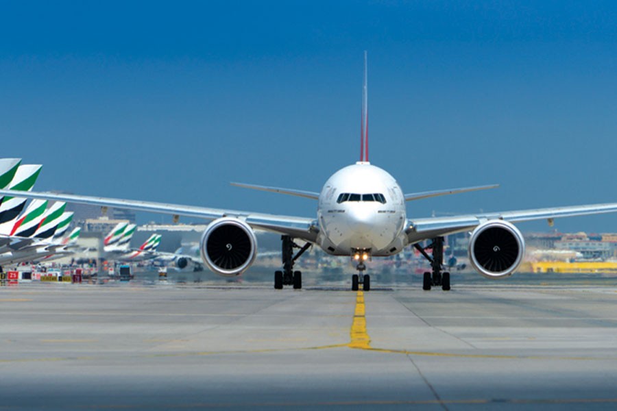 Emirates airline reports 69pc profit fall in 2018-19