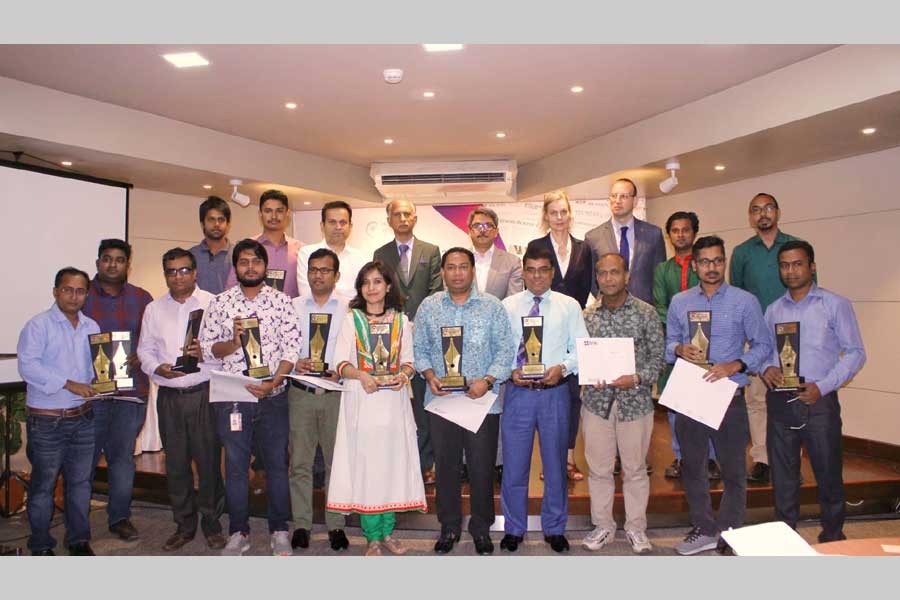 Thirteen journalists receive ‘Brac Migration Media Award’