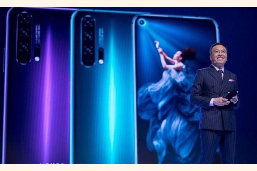 Huawei faces break with  UK chip giant ARM