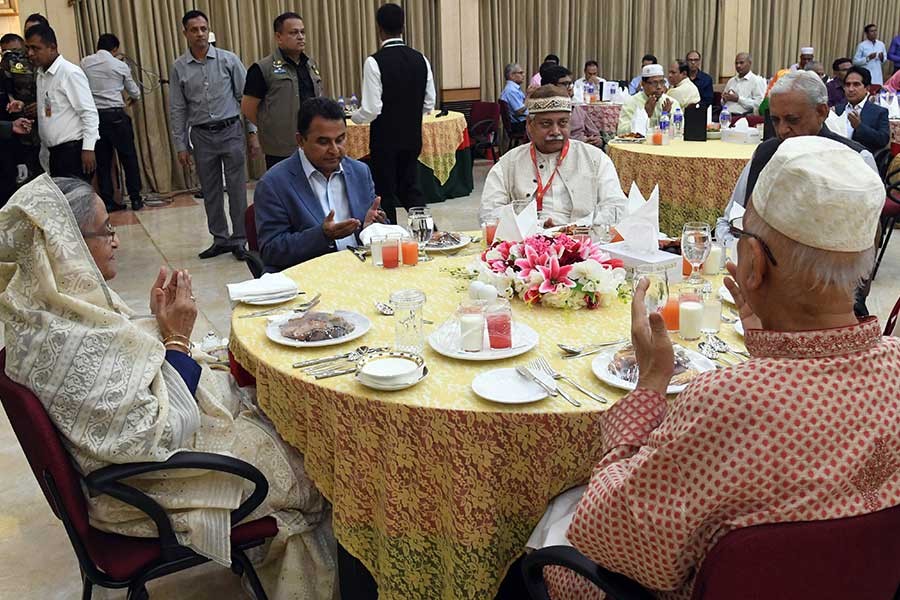 PM hosts iftar for Finance Division, NBR officials
