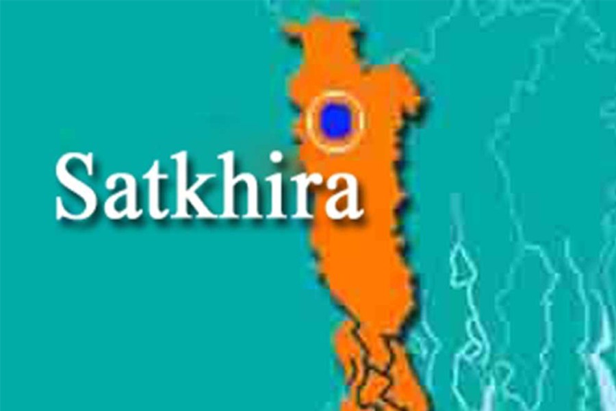 10 journos injured in Satkhira Press Club attack