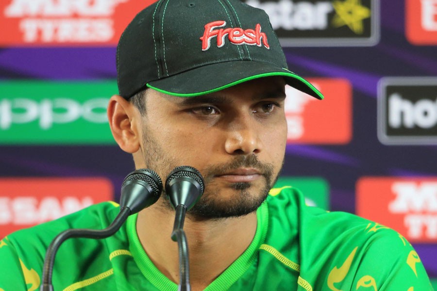 Mashrafe rues batting error