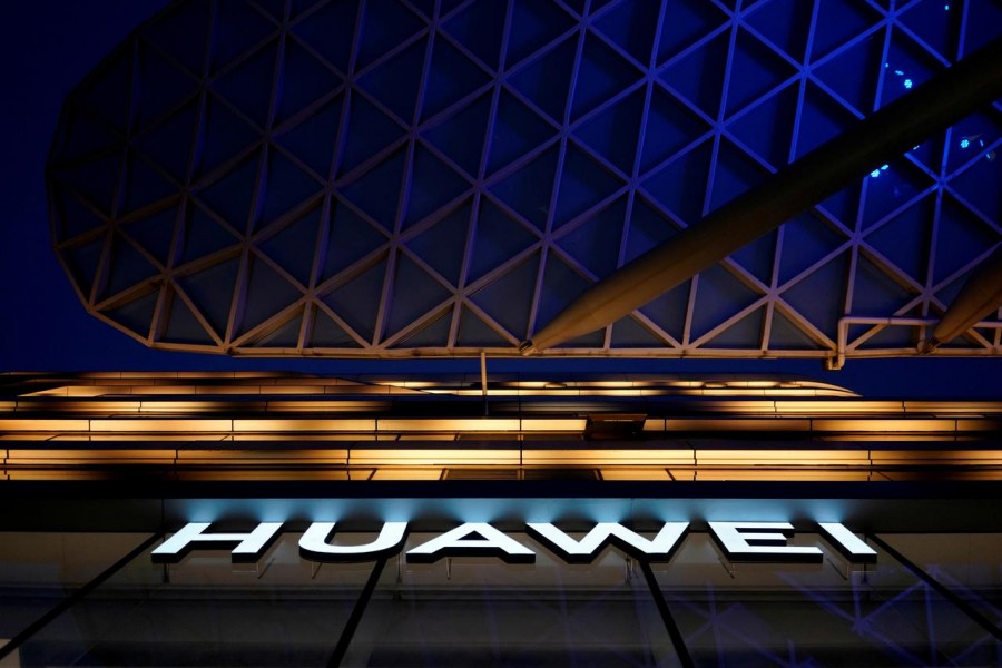 US chipmakers quietly lobby to ease Huawei ban