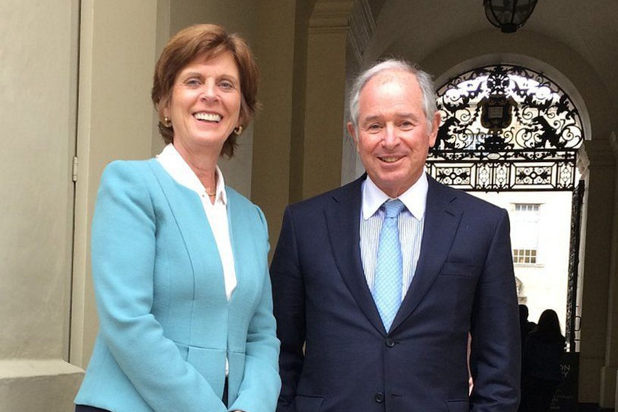 Stephen Schwarzman with the University of Oxford's vice-chancellor, Prof Louise Richardson