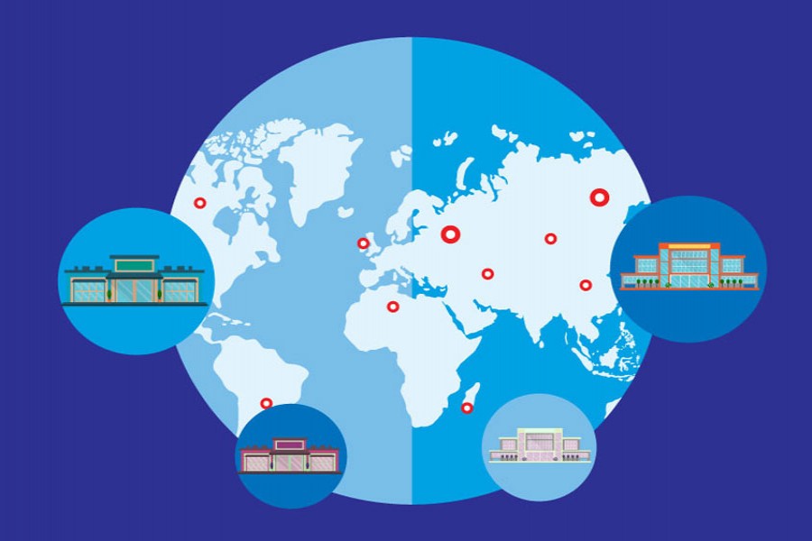 Int'l expos on building constructions, woodworking technology begin in city