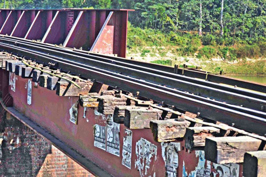 95 rail bridges in Dhaka-Sylhet section risky