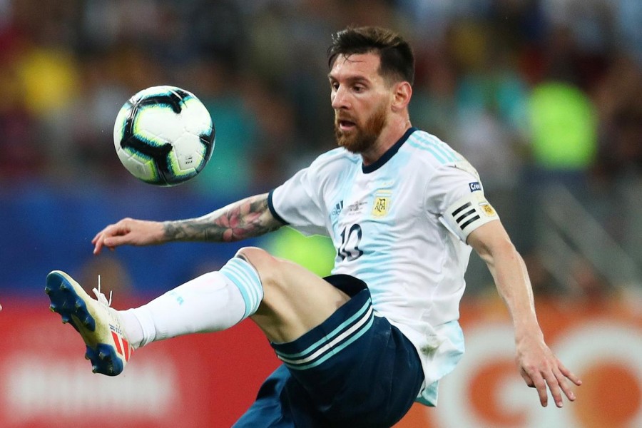 Soccer Football - Copa America Brazil 2019 - Quarter Final - Venezuela v Argentina - Maracana Stadium, Rio de Janeiro, Brazil - June 28, 2019 Argentina's Lionel Messi in action REUTERS/Pilar Olivares