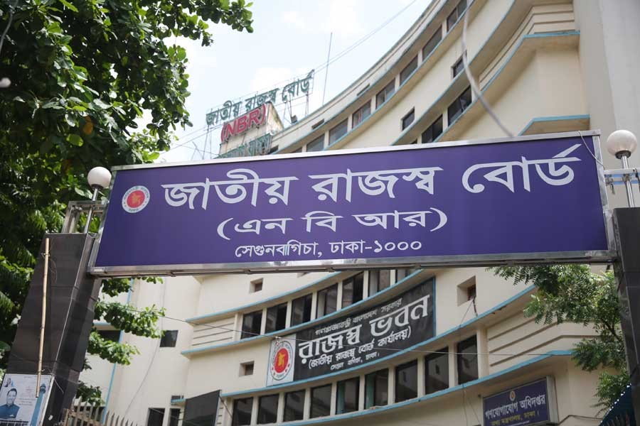 All shopping malls, super shops under VAT: NBR