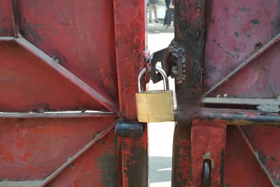 BRTC staffers lock head office demanding arrears