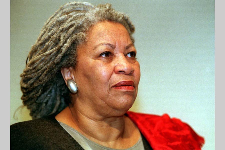 Nobel-prize winning author Toni Morrison dies