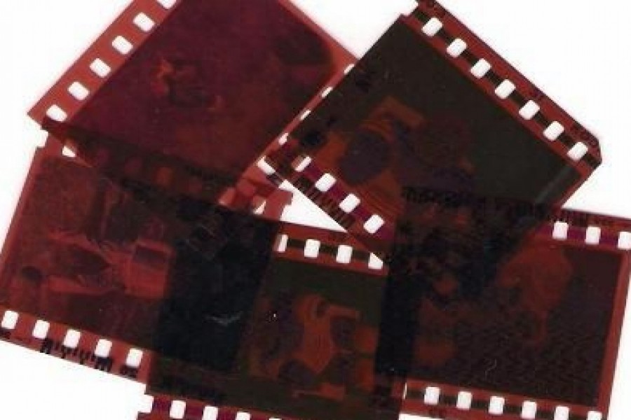 Scientists develop nighttime color-changing film