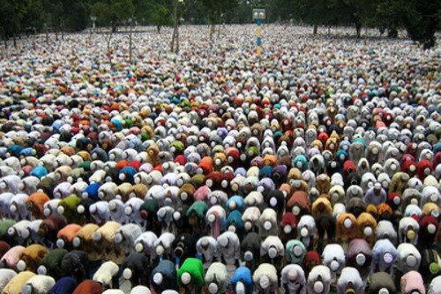 Eid Jamaat held at Sholakia amid unprecedented security