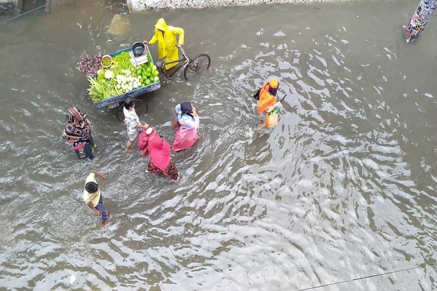 Khulna city goes under rainwater