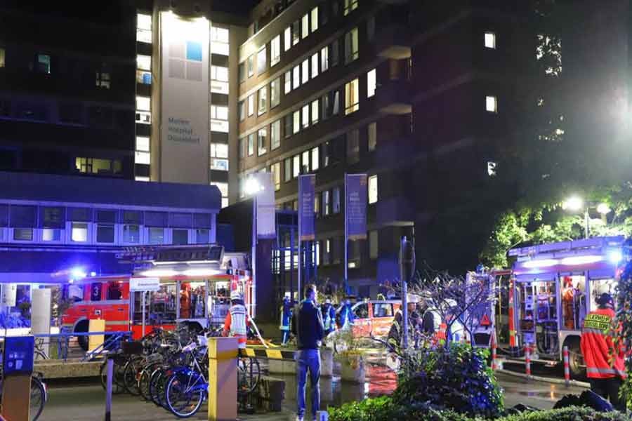 One dead, 19 injured in German hospital fire