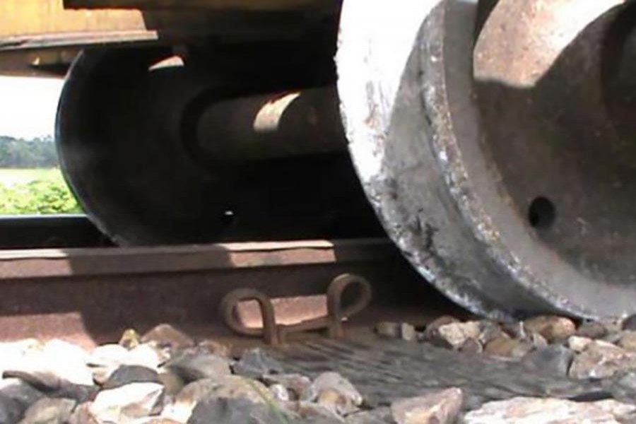 Train derails in Mymensingh