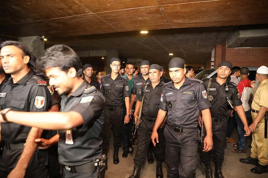 RAB detains Jubo League leader Khalid for running illegal casino