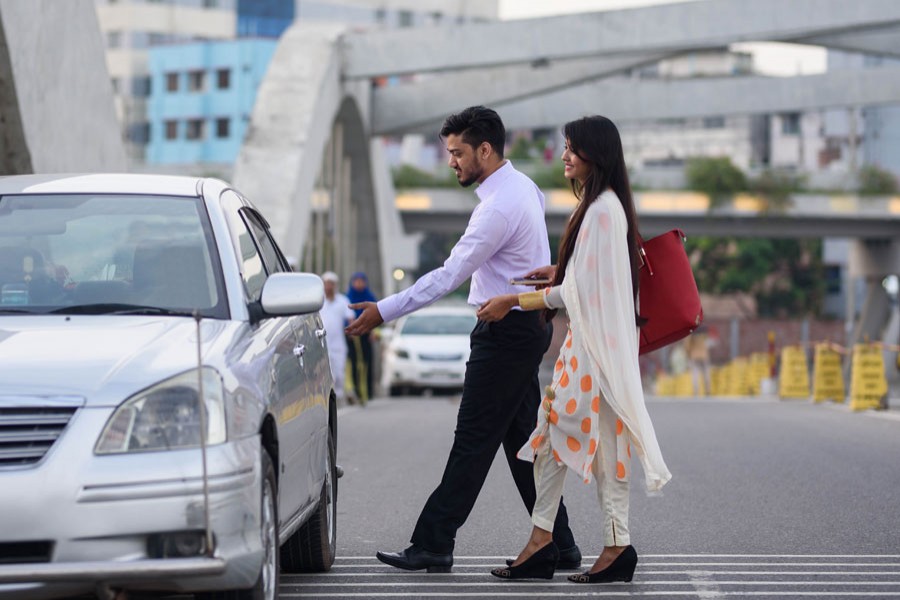 Uber offers full-time ride on puja vacation