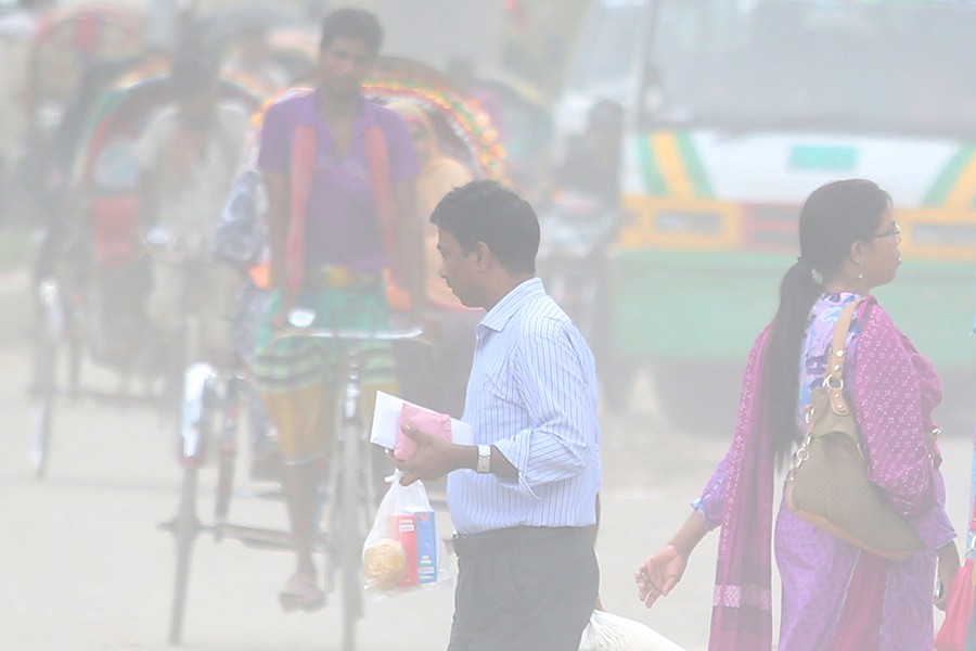 Dhaka ranks worst in Air Quality Index Thursday