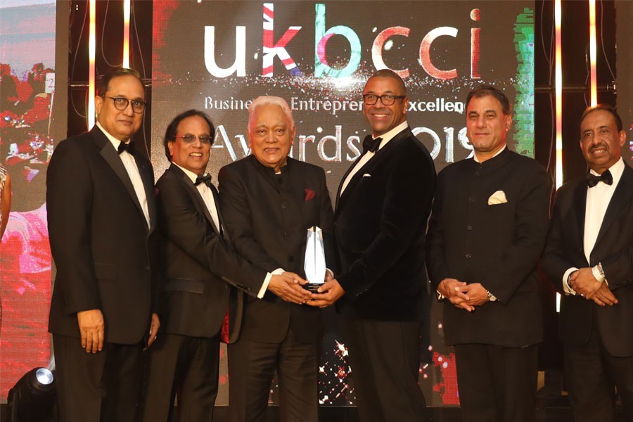 Manzur Elahi gets UKBCCI Lifetime Achievement Award
