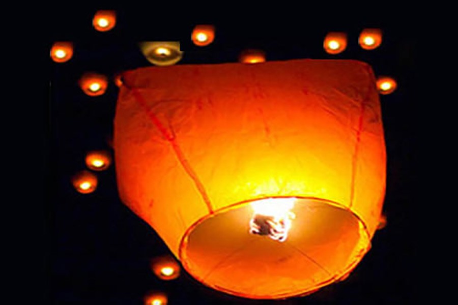 Buddhists celebrate Prabarana Purnima