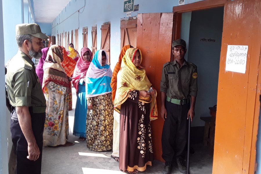 UZ polls in C’nawabganj: Voting underway