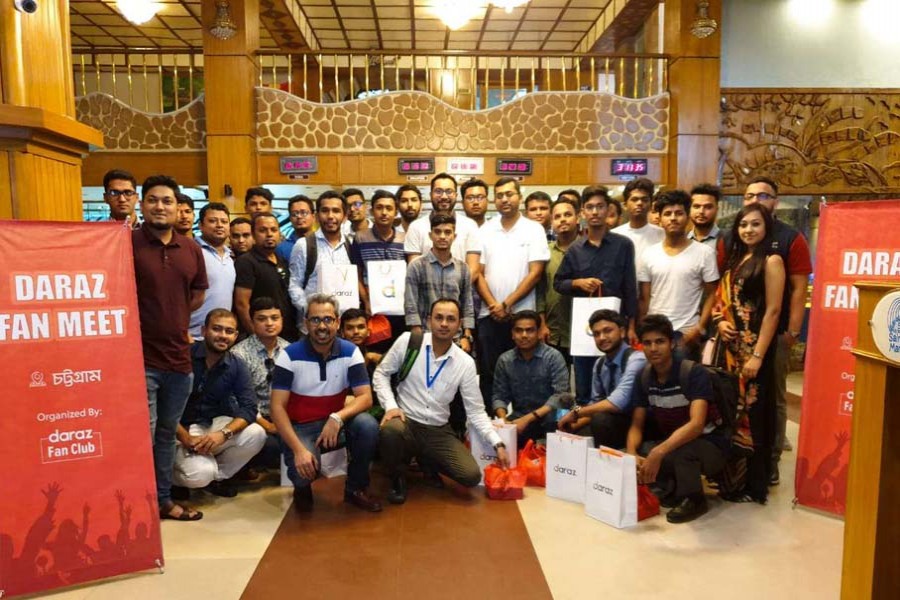 Daraz buyers meet its officials in port city   