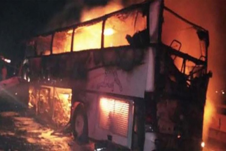35 pilgrims die in Saudi road crash