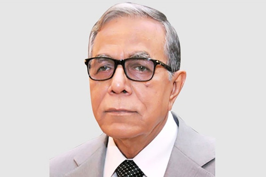 President embarks on eight-day visit to Japan, Singapore