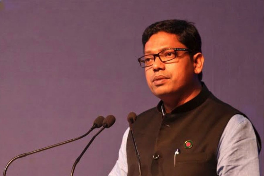 Palak stresses need for road safety