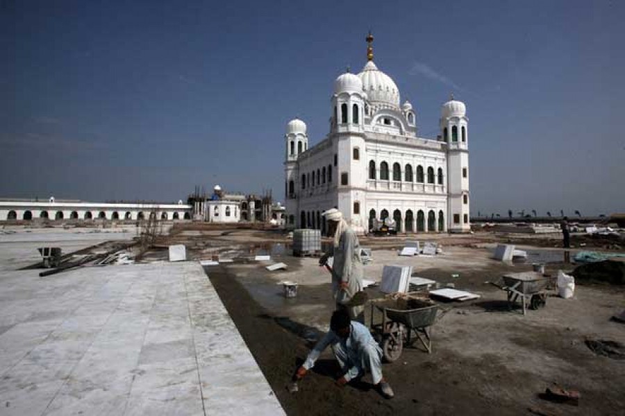 India, Pakistan sign pact on cross-border temple visits