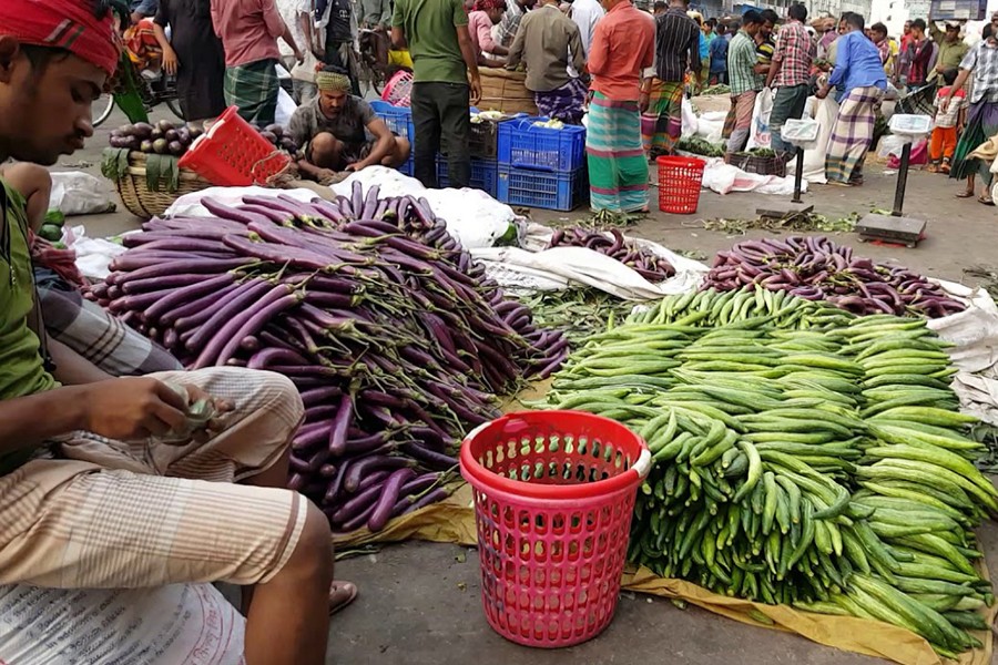 ADB for ceding ‘interventions’ by city corporations in Dhaka’s wholesale markets