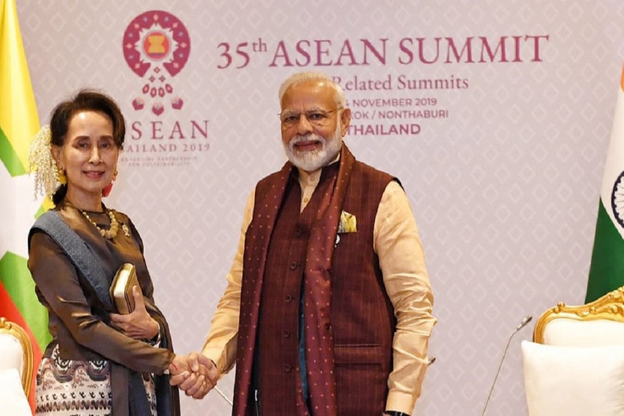 Modi tells Suu Kyi about importance of quick Rohingya repatriation
