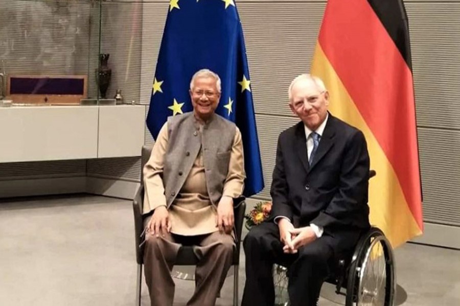 German parliament speaker meets Yunus to discuss social business