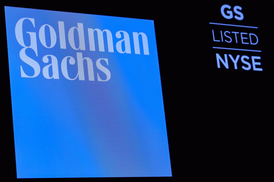 Goldman faces probe after entrepreneur slams Apple Card algorithm in tweets