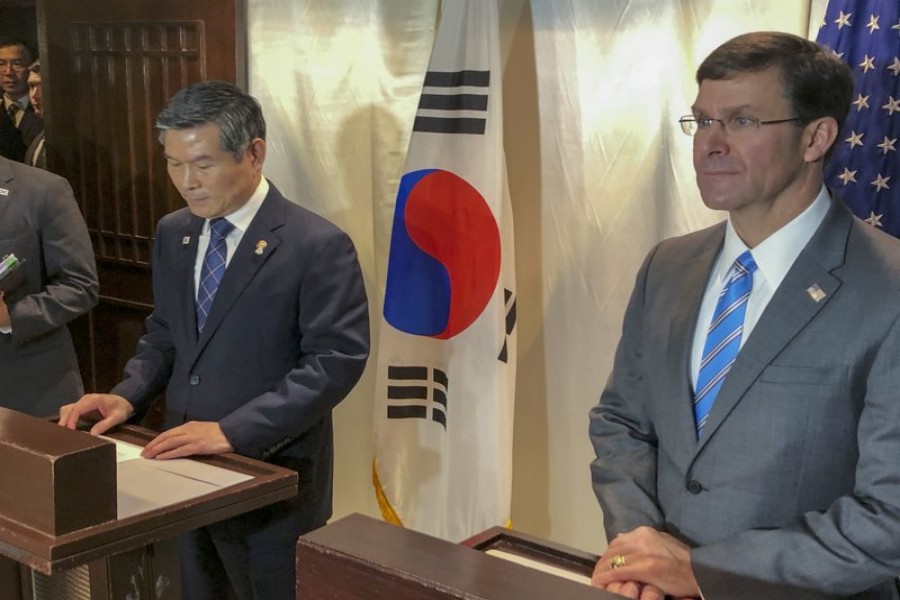 US Defence Secretary Mark Esper, right, and South Korea defence Minister Jeong Kyeong-doo attend a press conference in Bangkok, Thailand, Sunday, Nov. 17, 2019. (AP Photo/Robert Burns)