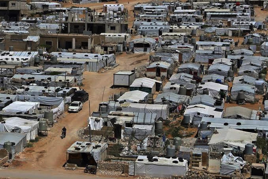 Lebanon loses $25b by hosting Syrian refugees