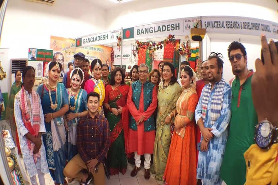 Bangladesh receives ‘Best Designed Pavilion’ award at Nigeria Expo