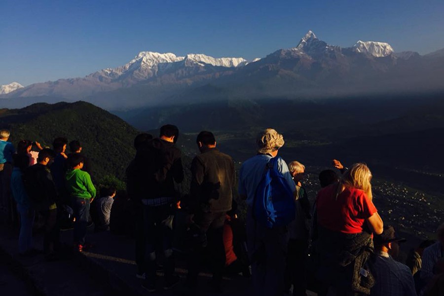 Nepal eyes over 2.0m foreign tourists