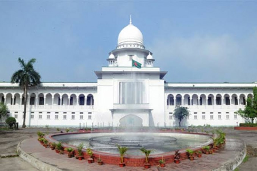 Chaos by pro-BNP lawyers disrupts judicial activities at SC
